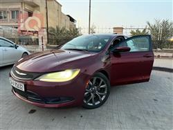 کرایسلەر 200